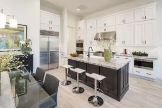 Photo #2: 6008751 Listing