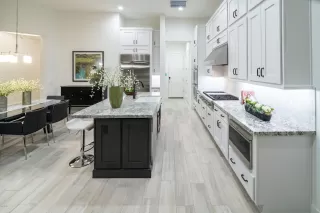 Photo #4: 6008751 Listing