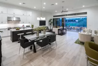 Photo #6: 6008751 Listing