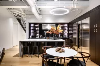 Photo #3: 6008812 Listing