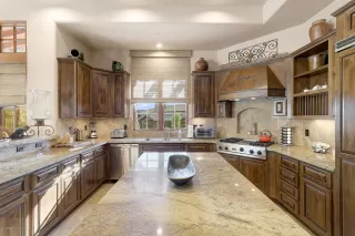 Photo #2: 6009021 Listing 