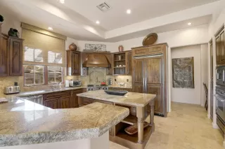 Photo #3: 6009021 Listing 