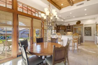 Photo #5: 6009021 Listing 