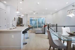 Photo #4: 6009122 Listing