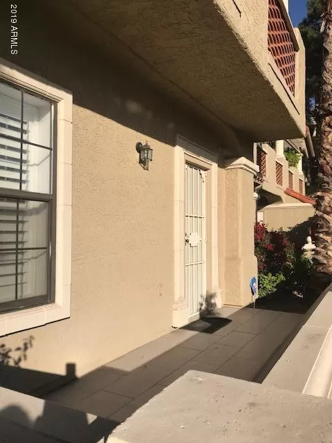 MLS: 6009360 Condo For Sale