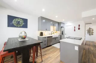 Photo #3: 6009370 Listing