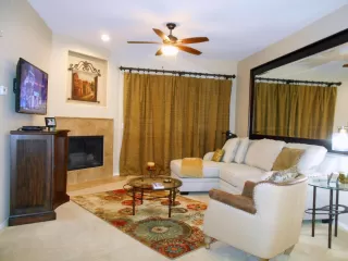 Photo #5: 6009802 Listing 