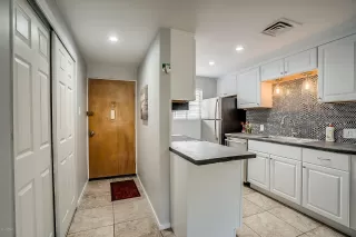 Photo #1: 6009877 Listing