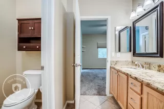 Photo #5: 6010550 Listing