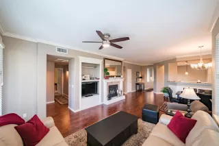 Photo #4: 6011115 Listing 