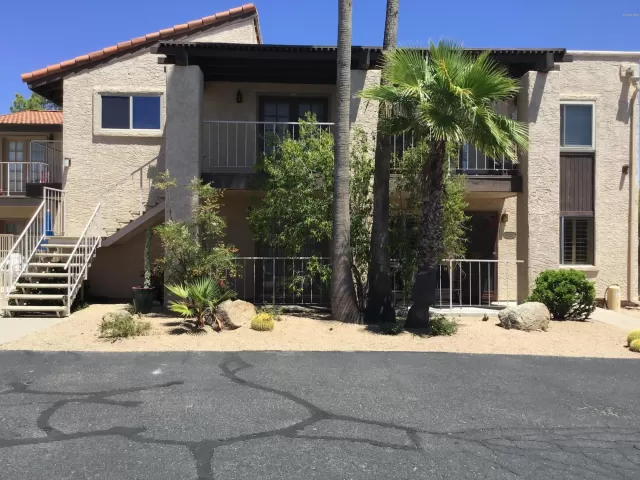 MLS: 6011117 Condo For Sale