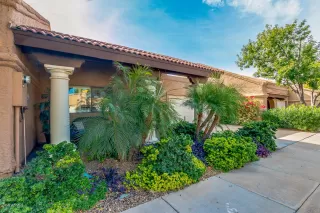 Photo #2: 6011149 Listing 