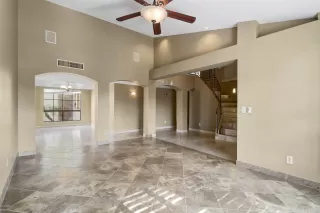 Photo #1: 6011228 Listing 