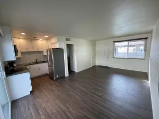 Photo #2: 6011417 Listing 