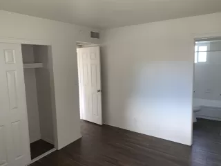 Photo #6: 6011417 Listing 