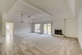 Photo #3: 6011498 Listing