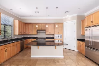 Photo #4: 6011568 Listing