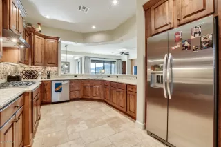 Photo #6: 6011625 Listing 