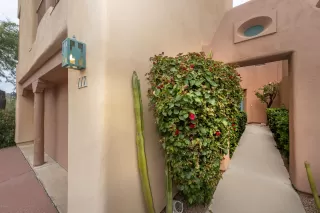 Photo #5: 6011729 Listing