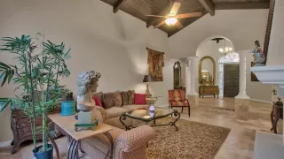 Photo #5: 6011834 Listing 