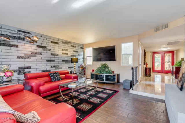 MLS: 6011849 Condo For Sale