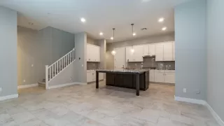 Photo #6: 6012099 Listing