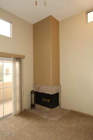 Photo #5: 6012130 Listing