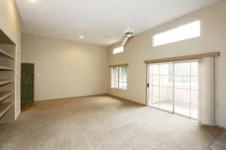 Photo #6: 6012130 Listing