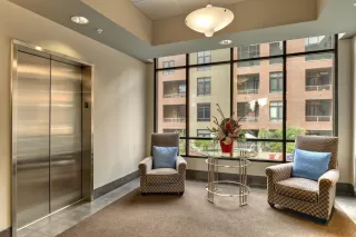 Photo #2: 6012297 Listing
