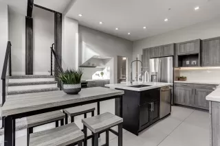 Photo #6: 6012305 Listing