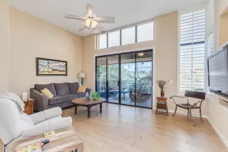 Photo #6: 6012331 Listing