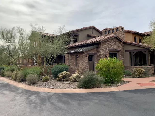 MLS: 6012470 Condo For Sale