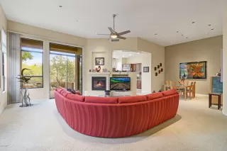 Photo #4: 6012587 Listing