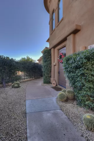 Photo #1: 6012655 Listing 
