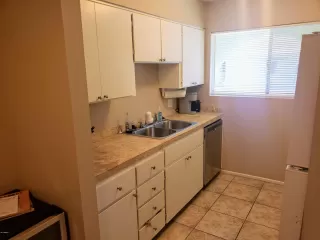 Photo #4: 6012877 Listing