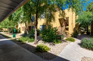 Photo #2: 6012893 Listing