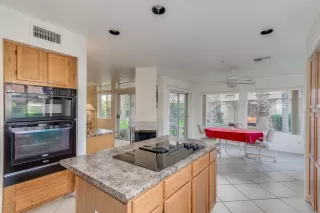 Photo #5: 6013173 Listing
