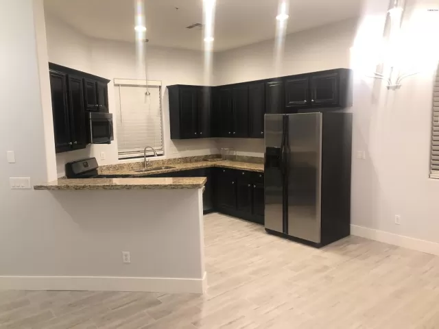 MLS: 6013192 Condo For Sale
