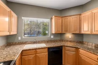 Photo #3: 6013201 Listing