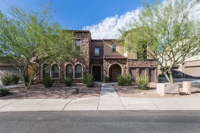 MLS: 6013408 Condo For Sale