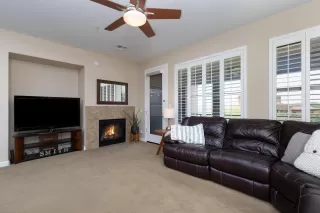 Photo #4: 6013408 Listing 