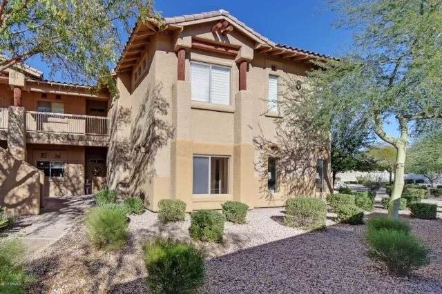 MLS: 6013809 Condo For Sale
