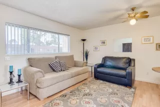 Photo #2: 6014146 Listing