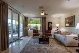 Photo #3: 6014221 Listing