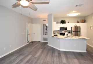 Photo #3: 6014305 Listing 