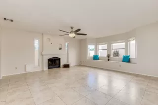 Photo #5: 6014350 Listing