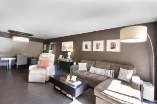 Photo #5: 6014726 Listing
