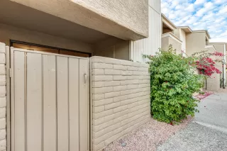 Photo #4: 6014763 Listing