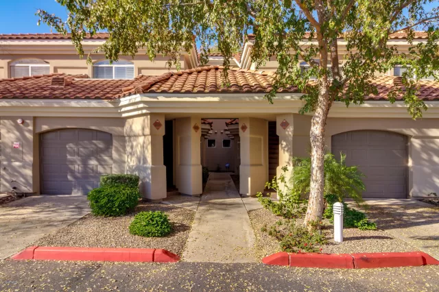 MLS: 6015145 Condo For Sale