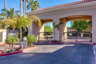 Photo #1: 6015145 Listing 